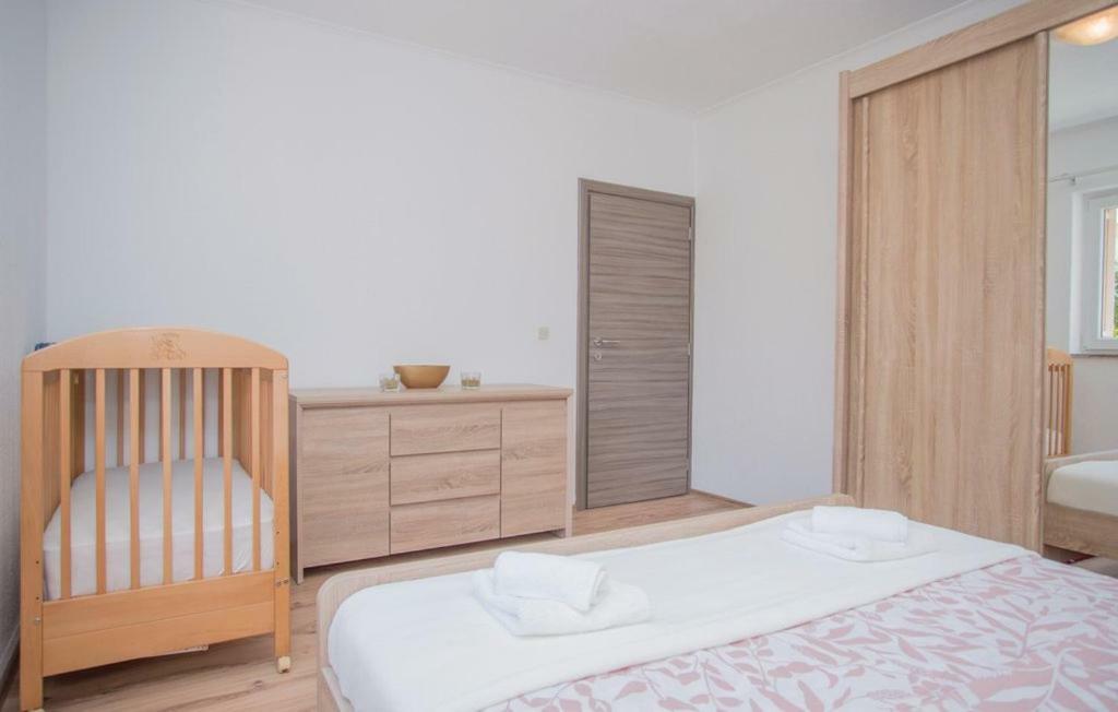 Apartment Vrljika,With Private Pool,Bikes,Garage Imotski Exterior foto